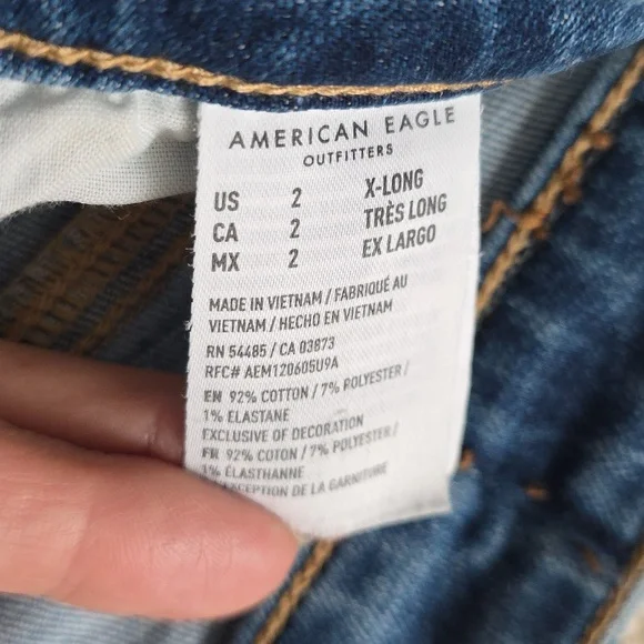 American Eagle Super Hi Rise Flare Jeans Size 2 X-Long Distressed - Picture 4 of 9